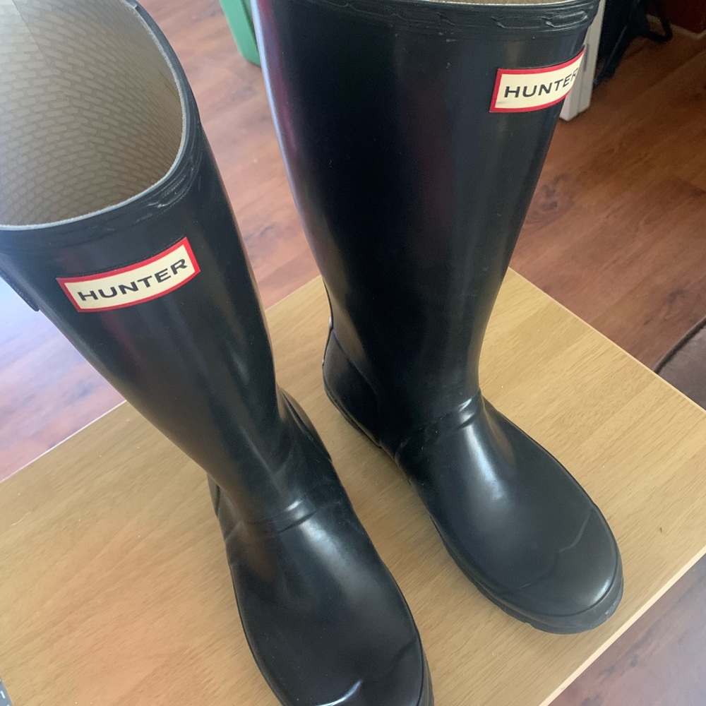 Rain boots